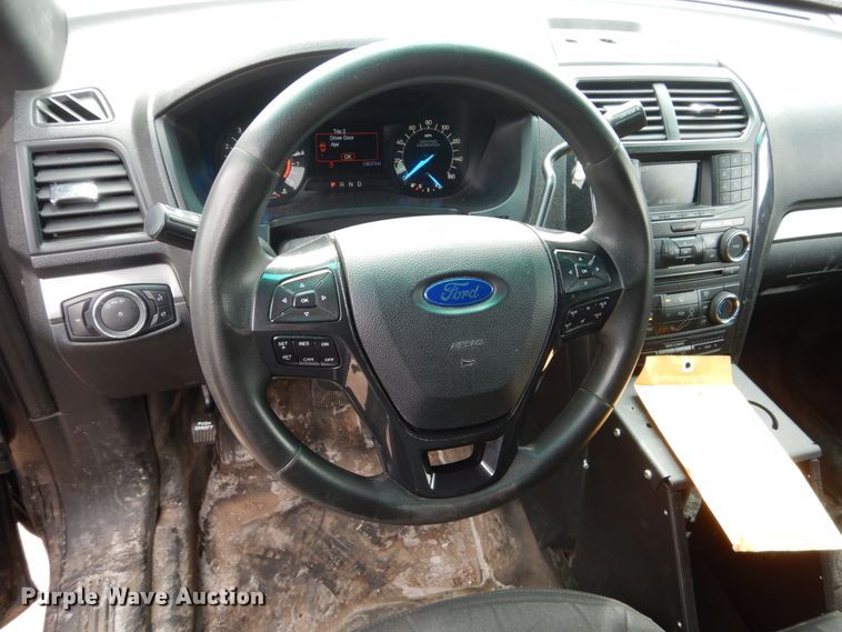 image for item HE9506 2016 Ford Explorer Police Interceptor  SUV