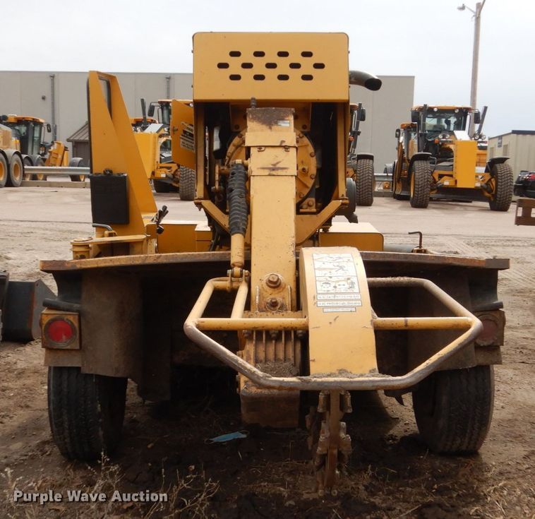 image for item HE9509 Vermeer SC752  stump grinder