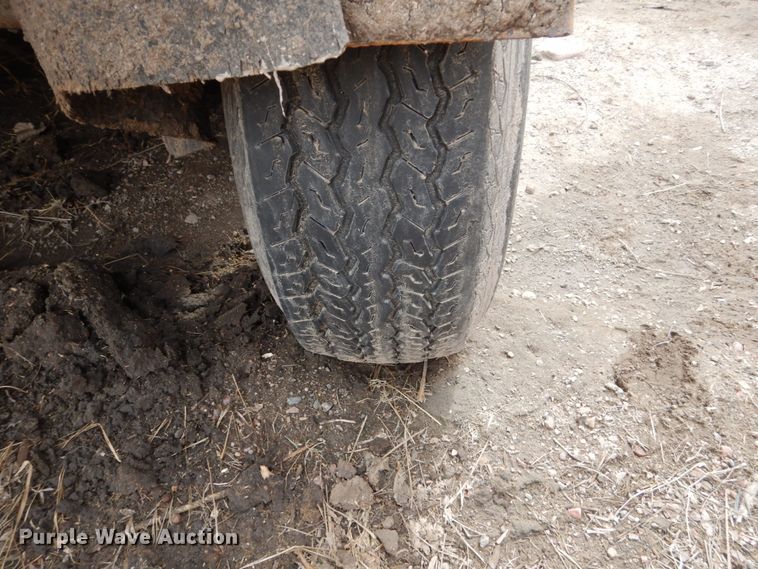 image for item HE9509 Vermeer SC752  stump grinder