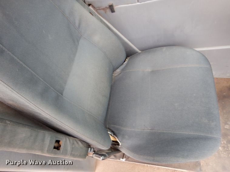 image for item HE9512 2010 Eligin Pelican  sweeper