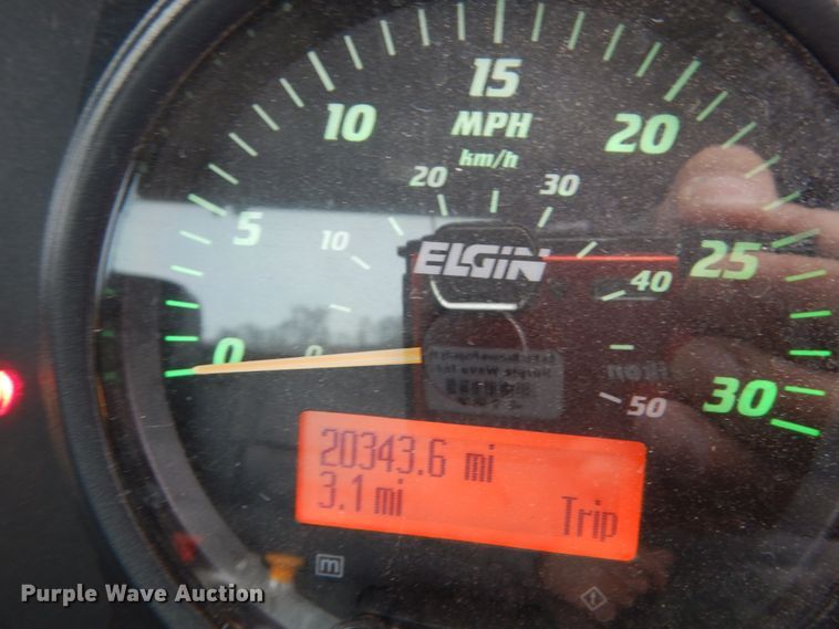 image for item HE9512 2010 Eligin Pelican  sweeper