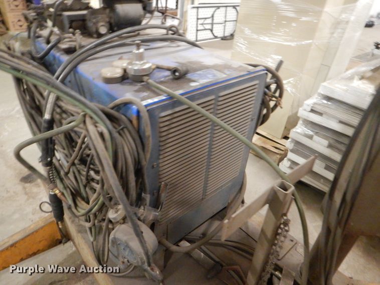 image for item HE9516 Millermatic DC MIG welder