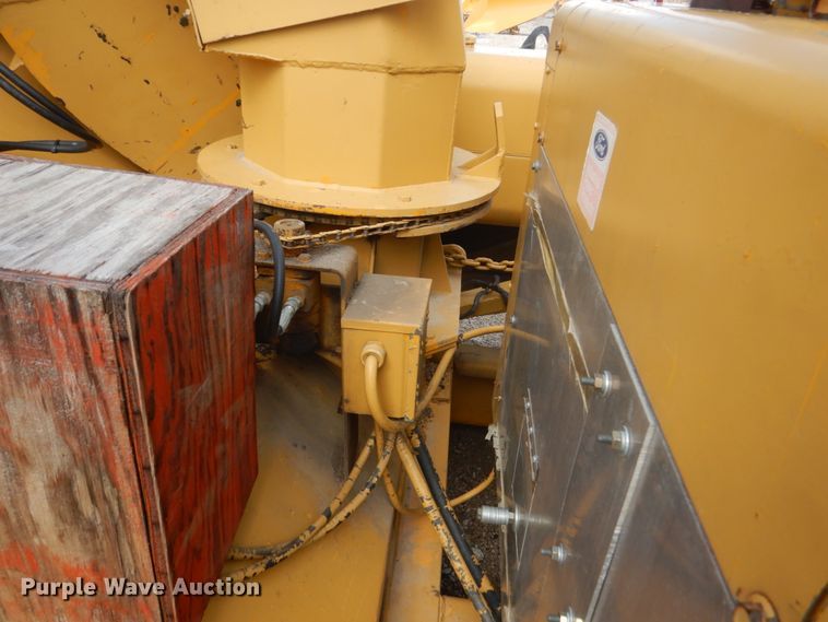 image for item HE9555 Omsteel 423 snow blower