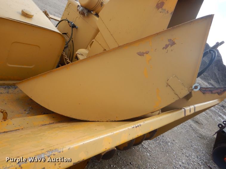 image for item HE9555 Omsteel 423 snow blower