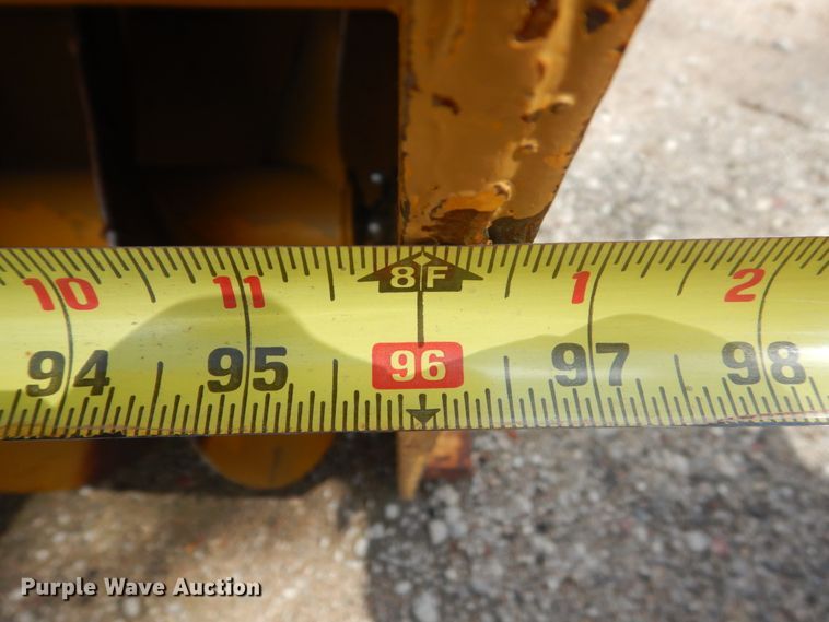 image for item HE9555 Omsteel 423 snow blower