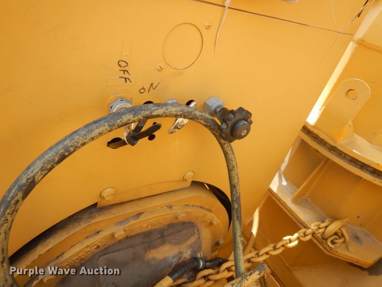 image for item HE9555 Omsteel 423 snow blower