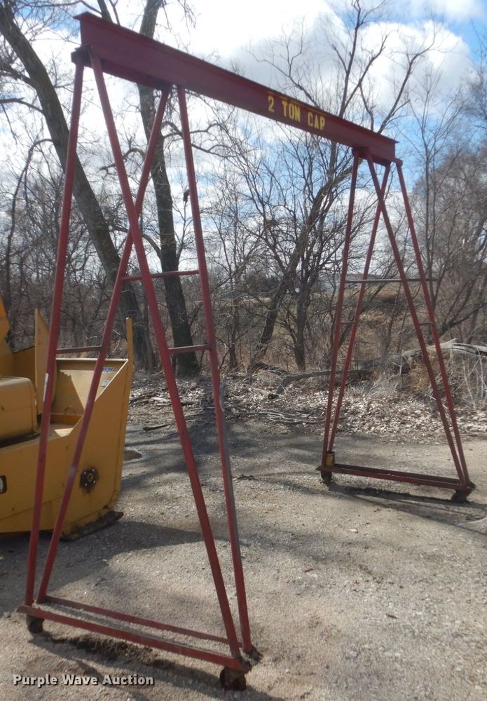 image for item HE9556 A-frame