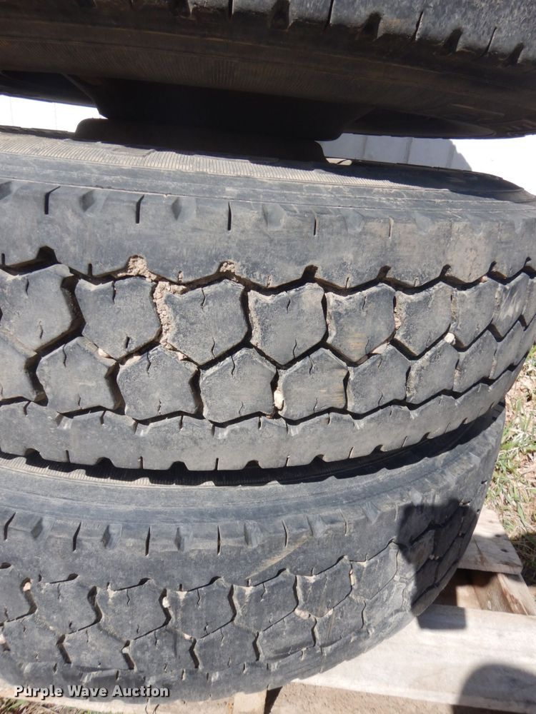 image for item HE9557 (22) tires