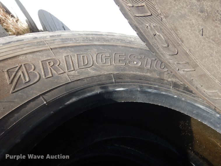 image for item HE9557 (22) tires