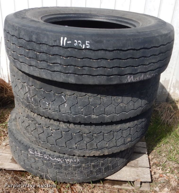 image for item HE9557 (22) tires