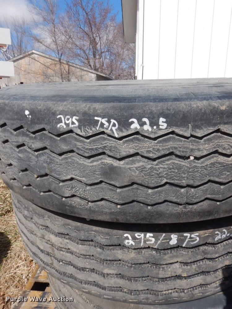 image for item HE9557 (22) tires