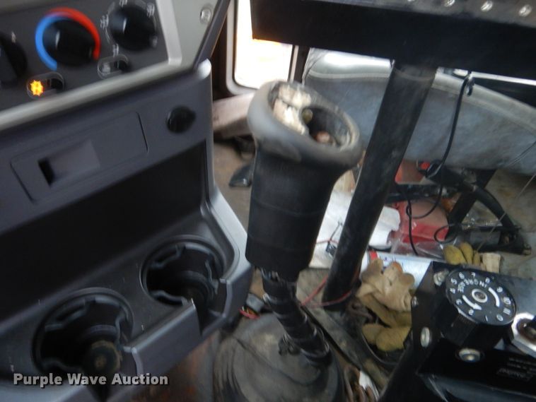 image for item HE9559 2011 Mack GU  dump truck