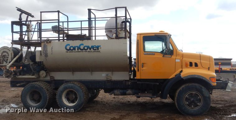 image for item HE9562 1998 Ford LT8000  hydroseeder truck