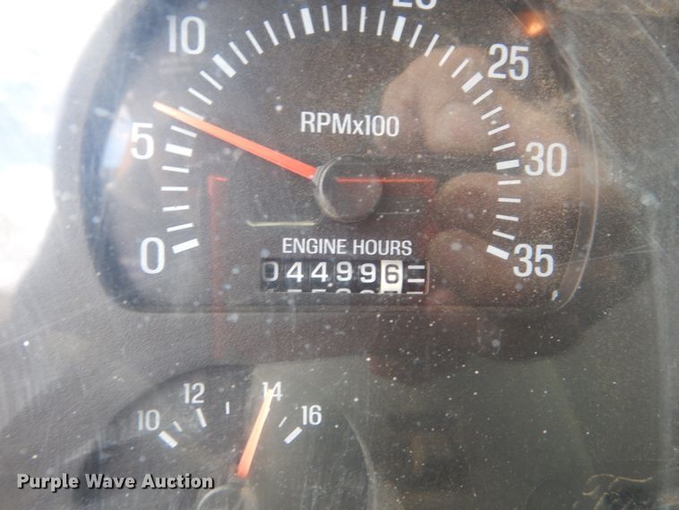 image for item HE9562 1998 Ford LT8000  hydroseeder truck