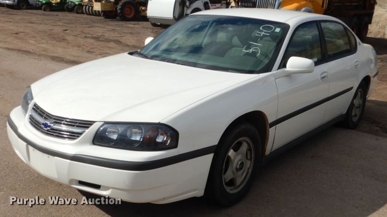 2004 Chevrolet Impala in Sioux Falls, SD | Item HE9568 sold | Purple Wave