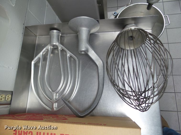 image for item HF9836 Hobart H600 mixer