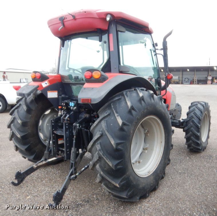 image for item HG9500 2011 McCormick T110 Max  MFWD tractor