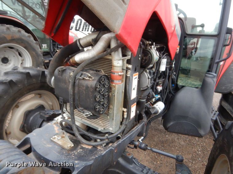 image for item HG9500 2011 McCormick T110 Max  MFWD tractor