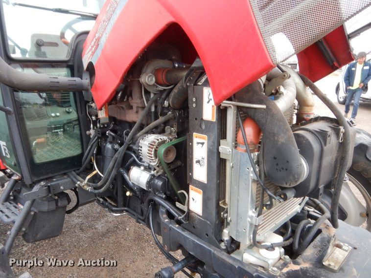 image for item HG9500 2011 McCormick T110 Max  MFWD tractor