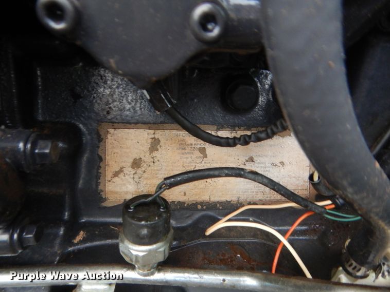 image for item HG9500 2011 McCormick T110 Max  MFWD tractor