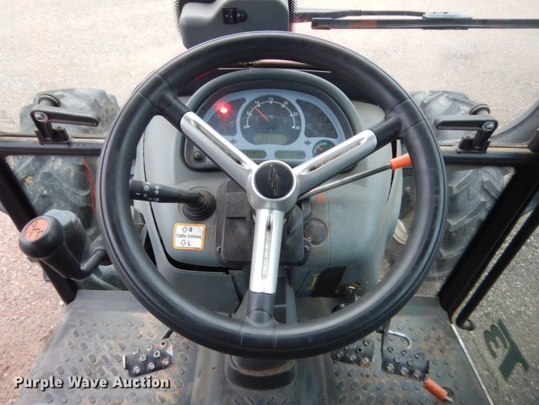 image for item HG9500 2011 McCormick T110 Max  MFWD tractor