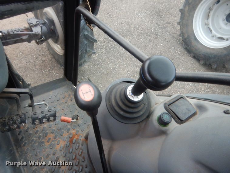 image for item HG9500 2011 McCormick T110 Max  MFWD tractor