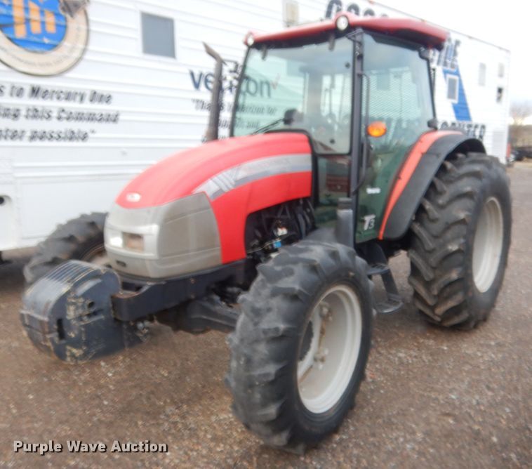 image for item HG9501 2013 McCormick T110 Max  MFWD tractor