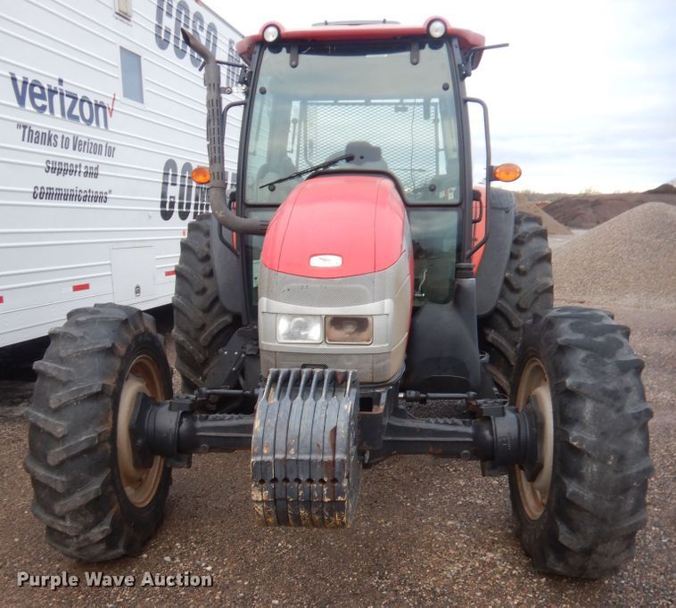 image for item HG9501 2013 McCormick T110 Max  MFWD tractor