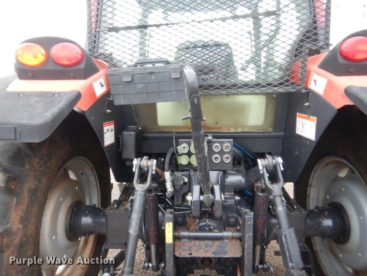 image for item HG9501 2013 McCormick T110 Max  MFWD tractor