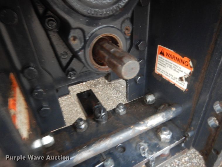 image for item HG9501 2013 McCormick T110 Max  MFWD tractor