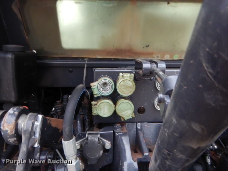 image for item HG9501 2013 McCormick T110 Max  MFWD tractor