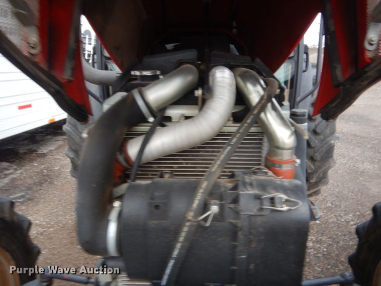 image for item HG9501 2013 McCormick T110 Max  MFWD tractor