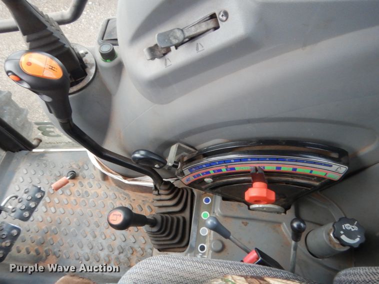 image for item HG9501 2013 McCormick T110 Max  MFWD tractor