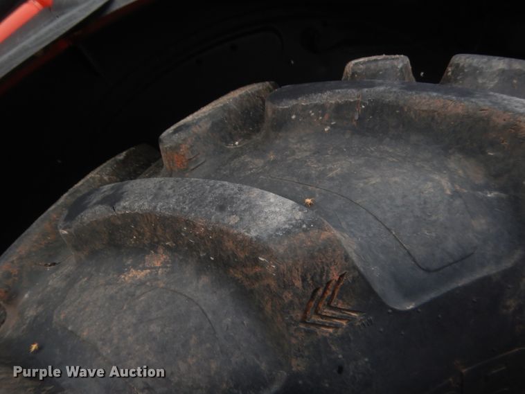 image for item HG9501 2013 McCormick T110 Max  MFWD tractor