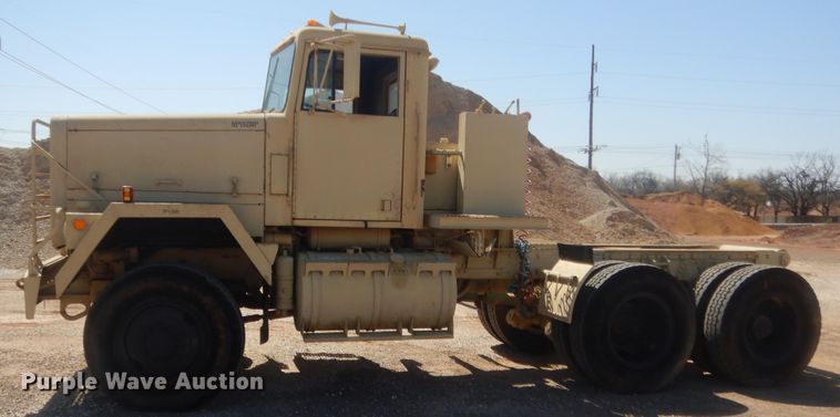 image for item HG9514 1981 Am General M916  truck cab and chassis