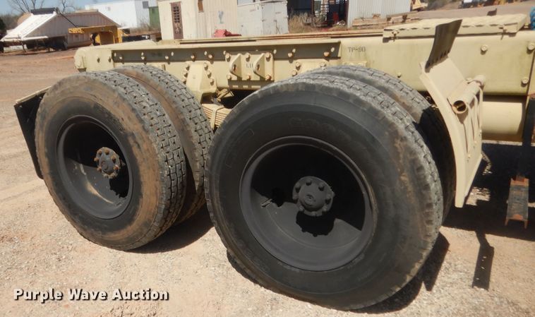 image for item HG9514 1981 Am General M916  truck cab and chassis