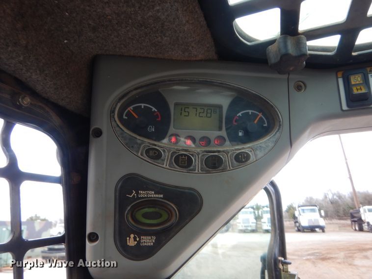 image for item HG9525 2008 Bobcat T320  tracked skid steer loader