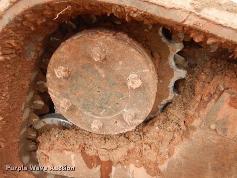 image for item HG9525 2008 Bobcat T320  tracked skid steer loader