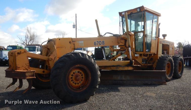 image for item HG9545 1989 John Deere 670B  motor grader