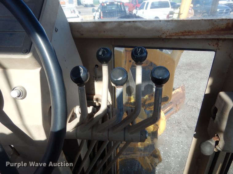 image for item HG9545 1989 John Deere 670B  motor grader