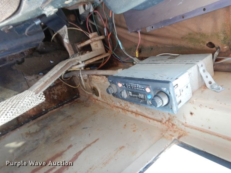 image for item HG9545 1989 John Deere 670B  motor grader