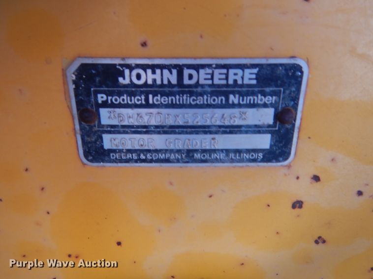 image for item HG9545 1989 John Deere 670B  motor grader