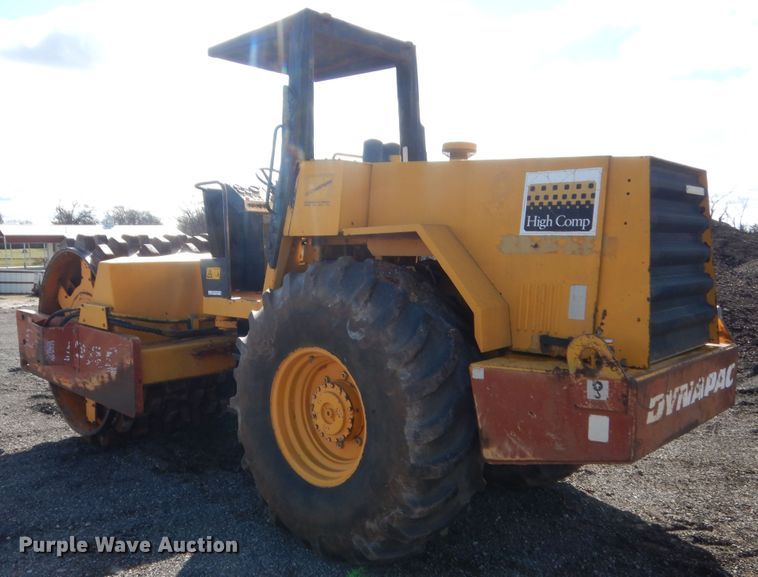 image for item HG9550 1989 Dynapac CA25  vibratory single drum roller