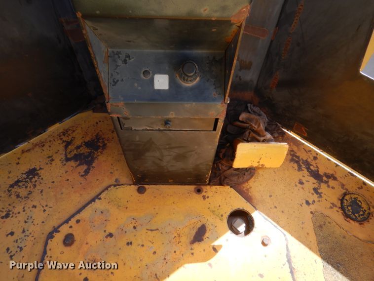 image for item HG9550 1989 Dynapac CA25  vibratory single drum roller