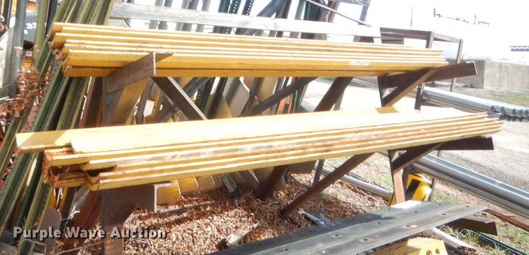 image for item HG9557 Caterpillar DH2 motor grader blades