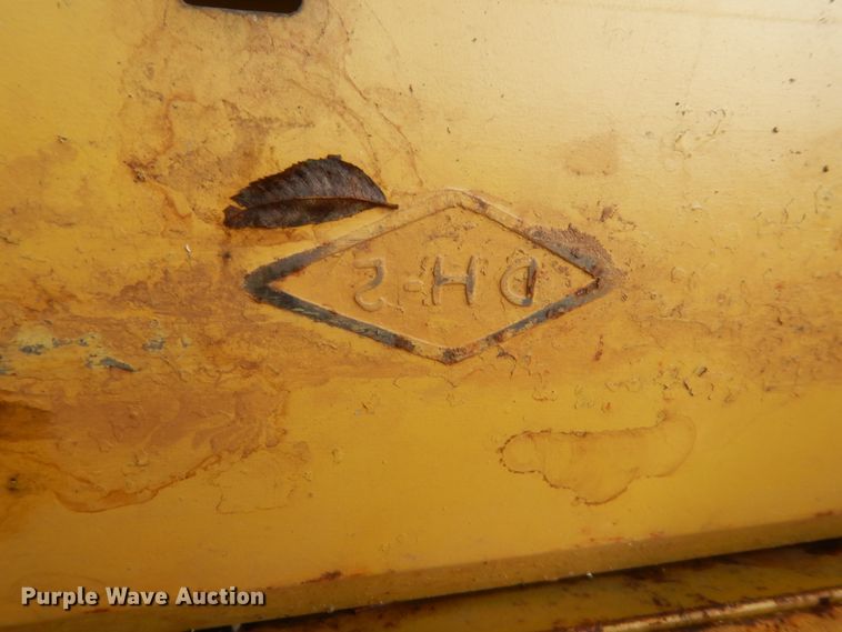 image for item HG9557 Caterpillar DH2 motor grader blades