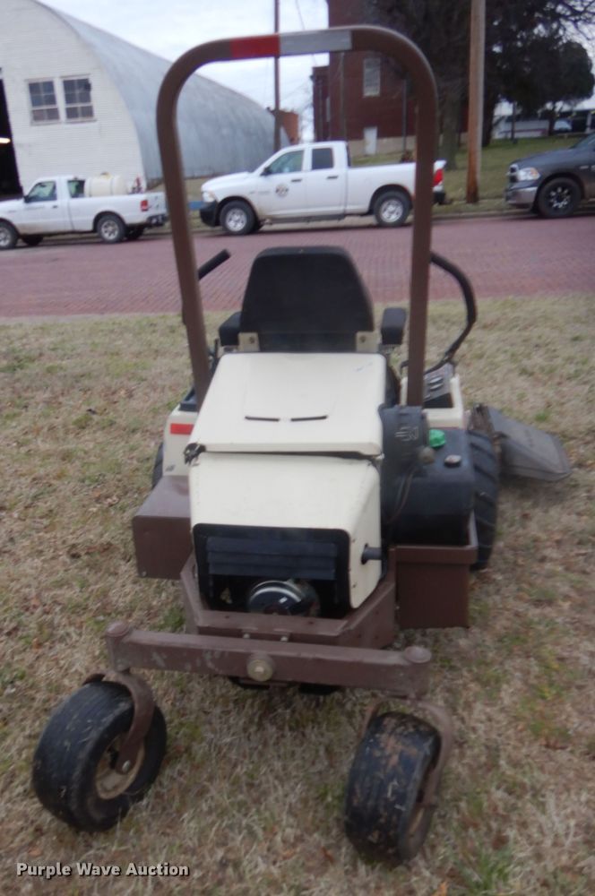 image for item HG9575 Grasshopper 725D  ZTR lawn mower