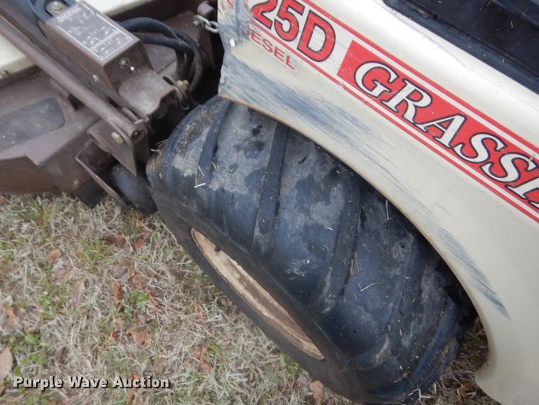 image for item HG9575 Grasshopper 725D  ZTR lawn mower