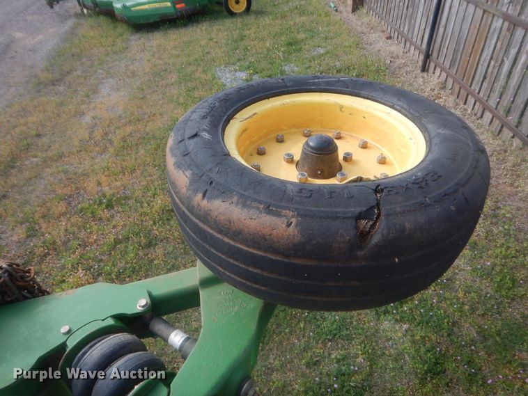 image for item HG9690 2017 John Deere CX15  batwing rotary mower