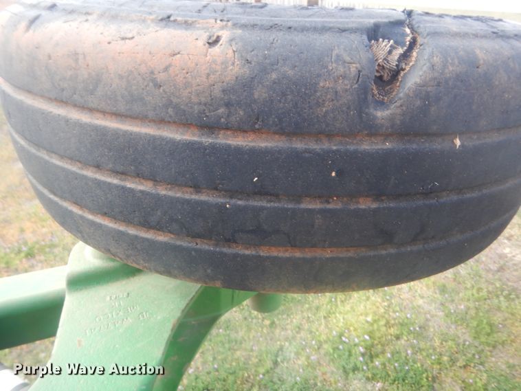 image for item HG9690 2017 John Deere CX15  batwing rotary mower